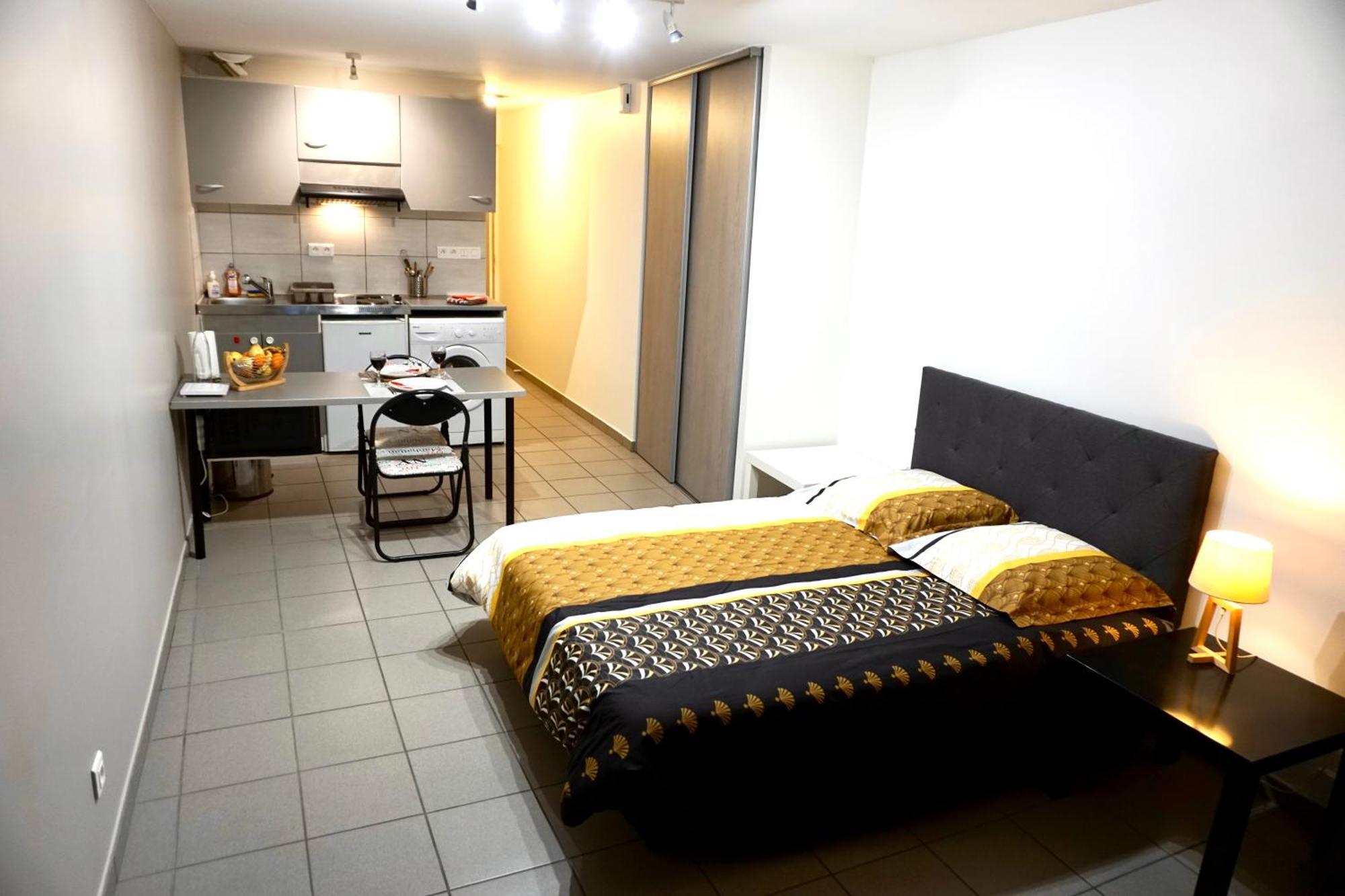 Charmant Studio Centre Ville Le Puy-en-Velay Luaran gambar