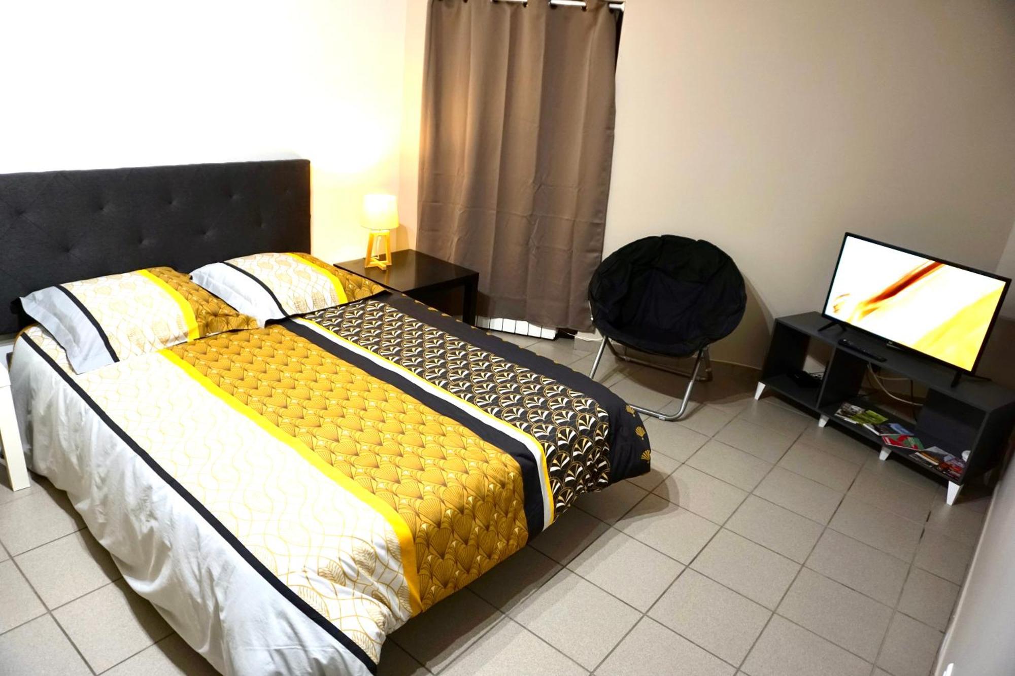 Charmant Studio Centre Ville Le Puy-en-Velay Luaran gambar